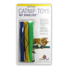 Charger l&#39;image dans la galerie, Paquet de 3 Jouets pour Chat Nibblers avec Herbe à Chat
